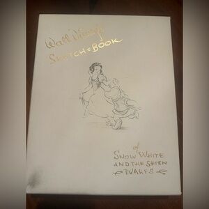 LIMITED EDITION WALT DISNEY’S SKETCHBOOK SNOW WHITE and the SEVEN DWARFS